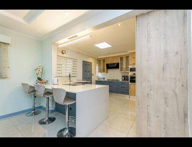 3 BEDROOM HOUSE FOR SALE IN VAN DYK PARK